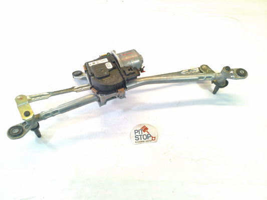 06701746880 MOTORINO TERGICRISTALLO ANTERIORE MASERATI GRAN TURISMO 2° SERIE 2022> BX45