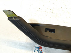 4K0867172 BRACCIOLO IN PELLE PANNELLO PORTA ANTERIORE DESTRO AUDI A6 C8 2018-2025 51