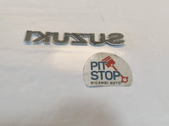LOGO EMBLEMA STEMMA POSTERIORE SUZUKI SWIFT 2005-2012 4°SERIE 10G
