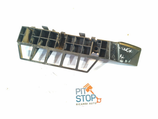 86615-1P000 SUPPORTO STAFFA PARAURTI POSTERIORE SINISTRO KIA VENGA 2010-2015 BX45