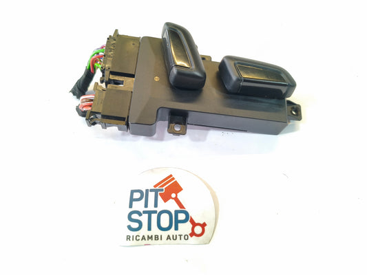 8W0959748B INTERRUTTORE COMANDO REGOLAZIONE SEDILE ANTERIORE DESTRO VOLKSWAGEN GOLF 8 VIII 10G