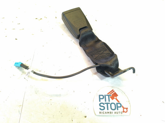 95B857740A AGGANCIO FIBBIA CINTURA DI SICUREZZA POST CENTRALE PORSCHE MACAN 95B 13> 12S