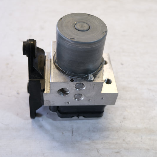 8w0614517bh POMPA ABS AUDI A4 8W 2015> 12G