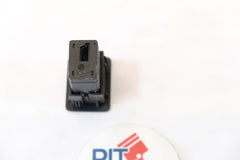 98538616zd 9854389780 PRESA AUX USB CITROEN E-C3 OPEL FRONTERA 10G
