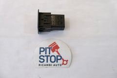 98538616zd 9854389780 PRESA AUX USB CITROEN E-C3 OPEL FRONTERA 10G