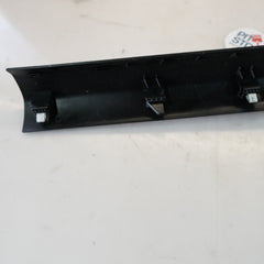 battitacco rivestimento interno porta ANT DX LATO PASSEGGERO AUDI Q2 81B867272A 10s