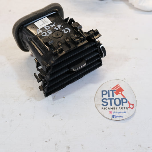 0190500h 80B820902R BOCCHETTA AREAZIONE ARIA DESTRA AUDI Q5 FYT 2022 10S
