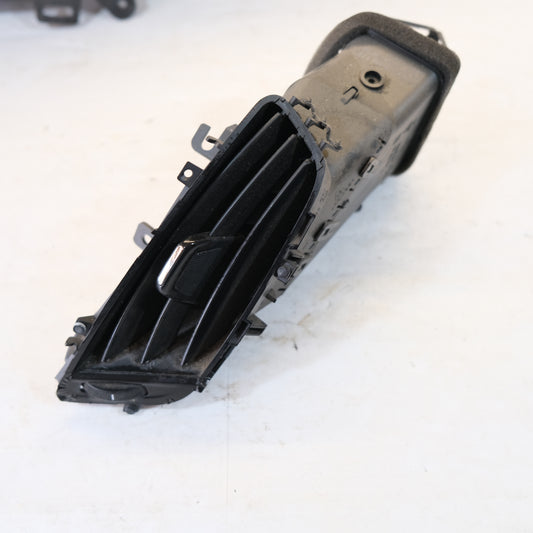 330188061 BOCCHETTA AREAZIONE ARIA OPEL ZAFIRA C TOURER 2010> 12S