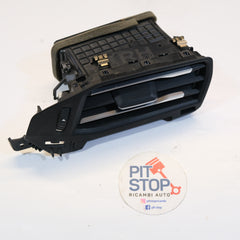 JX7B-19893-CH BOCCHETTA ARIA DESTRA FORD FOCUS MK4 2018> 12S