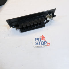 7345100001r BOCCHETTA AREAZIONE ARIA POSTERIORE SX RENAULT SCENIC X MOD 12S