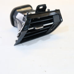 83B820901 BOCCHETTA ARIA CRUSCOTTO SX GUIDA AUDI Q3 Sportback Serie (F3N) (19>) 12S