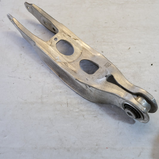 8W0505311H BRACCIO OSCILLANTE INF. SOSP. POST. SX AUDI A4 (16-19) (19) 10G