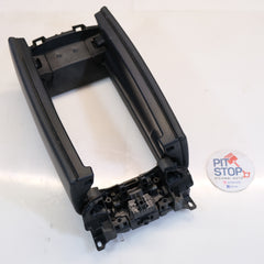 1385378-02 BRACCIOLO TUNNEL CENTRALE IN PELLE MERCEDES CLASSE A W177 12S