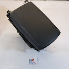 5fa858329 TUNNEL BRACCIOLO CENTRALE IN PELLE CUPRA FORMENTOR BX51