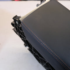 5fa858329 TUNNEL BRACCIOLO CENTRALE IN PELLE CUPRA FORMENTOR BX51