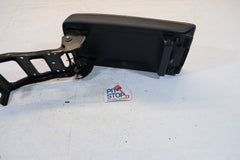 5890576010C1 APPOGGIABRACCIO BRACCIOLO LEXUS CT200H CT 200H BX51S