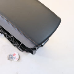 5ff864207b BRACCIOLO TUNNEL CENTRALE IN PELLE CUPRA FORMENTOR 2020> BX51