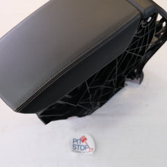 5ff864207b BRACCIOLO TUNNEL CENTRALE IN PELLE CUPRA FORMENTOR 2020> BX51