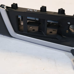 83A867173 BRACCIOLO PORTA ANTERIORE SINISTRA AUDI Q3 SPORTABACK 2022 bx51