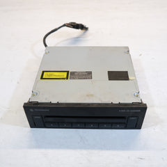 1j0035110 CARICATORE CD VW NEW BEETLE 2004 10S