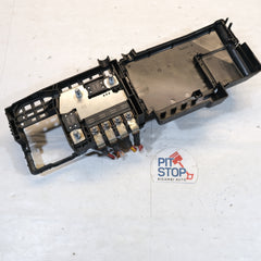 525230582 SUPPORTO CENTRALINA FUSIBILI SOPRA BATTERIA OPEL INSIGNIA 2009> 10s