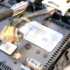 hu5t-15604-bcs SCATOLA PORTA FUSIBILI FORD EcoSport Serie 2019 M1JU benzina 998 12S