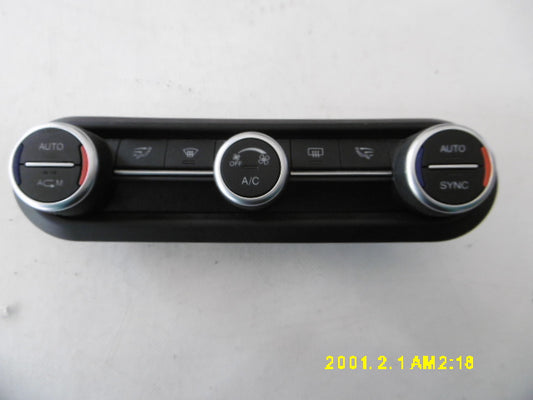 Centralina Comandi Clima A/C Alfa Romeo Stelvio 01561390660 FG21 12GCENTR1