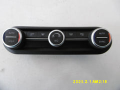 Centralina Comandi Clima A/C Alfa Romeo Stelvio 01561390660 FG21 12GCENTR1