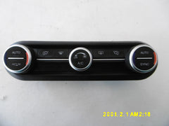 Centralina Comandi Clima A/C Alfa Romeo Stelvio 01561390660 FG21 12GCENTR1