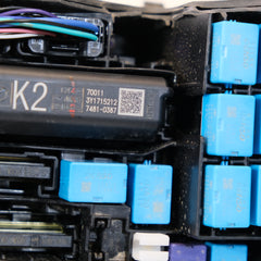 7481-0387 SCATOLA PORTA FUSIBILI TOYOTA AYGO X 1.0 BENZZ 2021> 12G