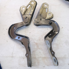 l1tb-s16800-aa COPPIA CERNIERA COFANO ANTERIORE FORD PUMA 2019> 10G