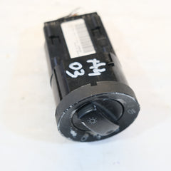 8E0941531C GRUPPO DI COMANDO REGOLAZIONE LUCI AUDI A4 8E 2003 12S