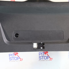 80f867979 RIVESTIMENTO PORTELLONE POSTERIORE AUDI Q8 2018> BX51