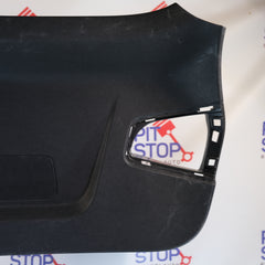 80f867979 RIVESTIMENTO PORTELLONE POSTERIORE AUDI Q8 2018> BX51