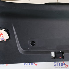 80f867979 RIVESTIMENTO PORTELLONE POSTERIORE AUDI Q8 2018> BX51