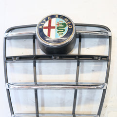 156078532 GRIGLIA LOGO FREGIO ANTERIORE PARAURTI ALFA ROMEO MITO 2008 10GBANC