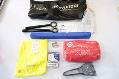 KIT PRIMO SOCCORSO TRIANGOLO EMERGENZA HYUNDAI TUCSON SANTA FE KONA 12G