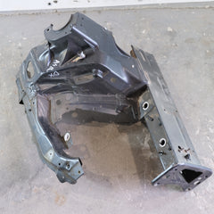 8W0805140TA 8W0805304B LONGHERONE PASSARUOTA DESTRO AUDI A4 8W 2016> BZX51