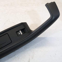 4m8867363 MANIGLIA INTERNA PANNELLO POSTERIORE DESTRO AUDI Q8 2018> BX51