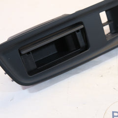 4m8959521a MANIGLIA PANNELLO PORTA POST. SX SINISTRA AUDI Q8 2018> BX51