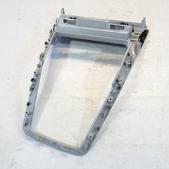 83B864260VY1 BASE CONSOLE CORNICE PLANCIA LEVA CAMBIO AUDI Q3 2018> bx51