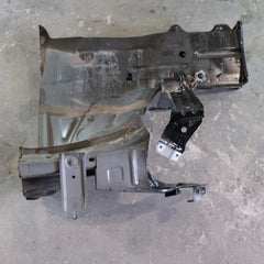 3Q0805115G 5Q0802035AA PASSARUOTA LONGHERONE ANT. SX CUPRA FORMENTOR 2023