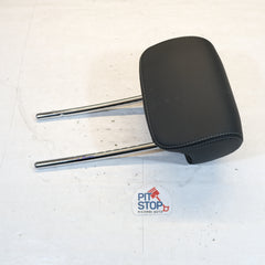 A1779708200 POGGIATESTA LATERALE POSTERIORE IN PELLE NERA MERCEDES GLA H247 BX51