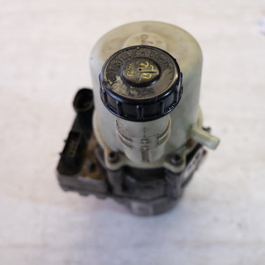 8200963686 POMPA IDROGUIDA SERVOSTERZO DACIA SANDERO 1.5 DCI 2008/2012 10G