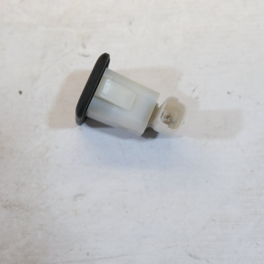 6490rz PULSANTE APERTURA PORTELLONE POST. PEUGEOT 3008 2016> 10G