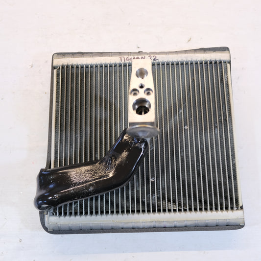 5q0816679b VALVOLA ESPANSIONE RADIATORE VW TIGUAN Q3 2016> BX51