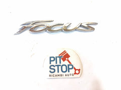 LOGO EMBLEMA STEMMA POSTERIORE FORD FOCUS 3° SERIE 2012-2015 10G