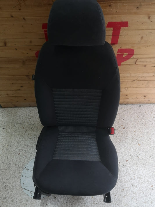 SEDILE ANTERIORE DESTRO LATO PASSEGGERO FIAT CROMA 2008 953571