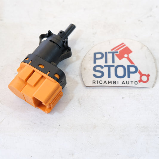 hk83-9g854-aa INTERRUTTORE FRENO JAGUAR XE 2016> 12S