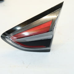 L1TB-13A602-AD STOP DX FANALE DESTRO INTERNO PORTELLONE FORD PUMA 2022 12S